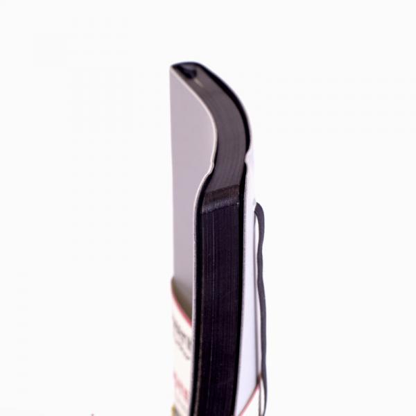 Книга записна Partner Soft, 125*195, 96арк, кліт, срібляста