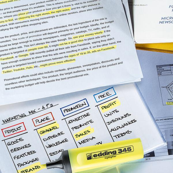 Маркер Highlighter e-345 2-5 мм клиноподіб. помар.