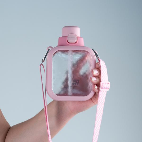 Пляшечка для води, 700 мл, рожева